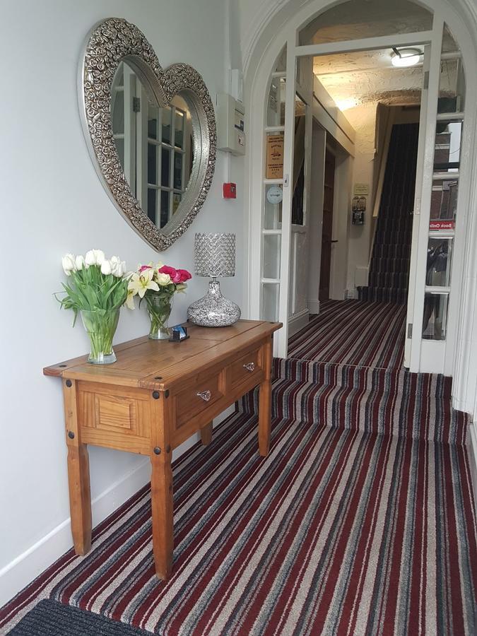 Barton Hotel Блекпул Екстериор снимка